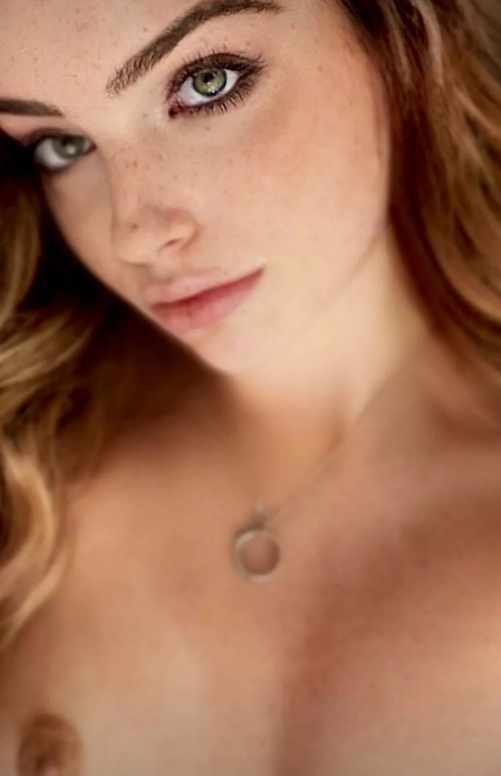 Eyes are my strong suite 🤍 posted by jessicamarie1011