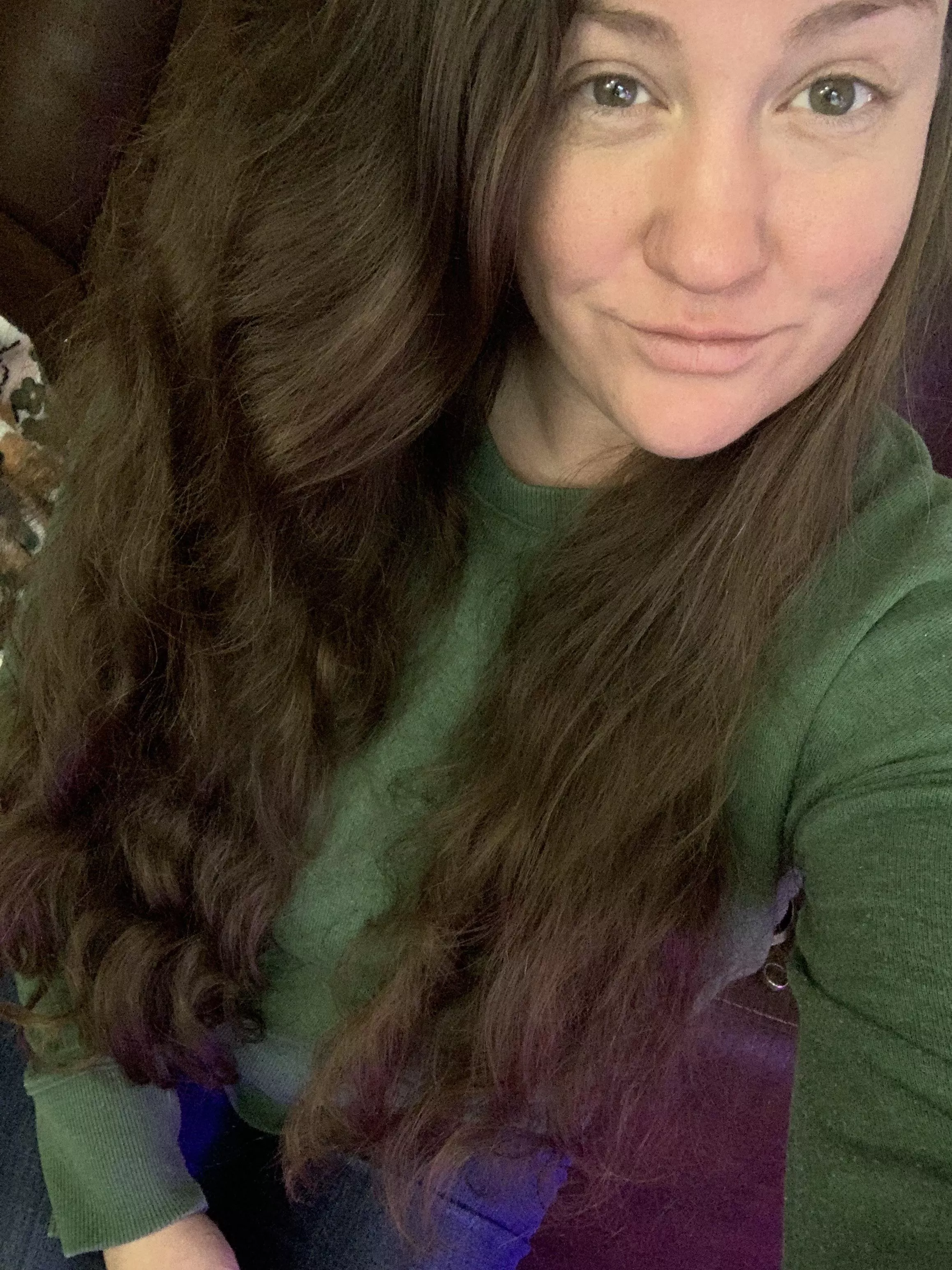 Floofy Wavy Hair posted by TiaTigress