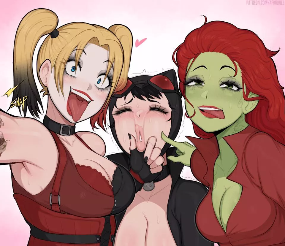 Harley Quinn, poison ivy, cat woman: Post sex selfie posted by 5meothrowaway