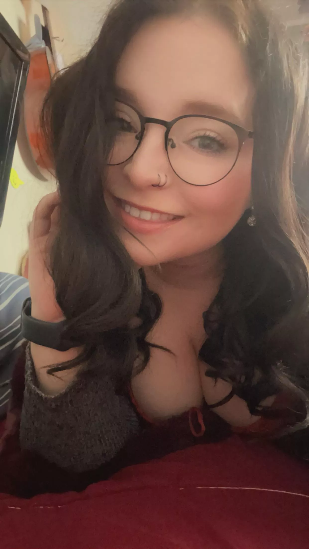 Hey there 😘 posted by hillaryv94