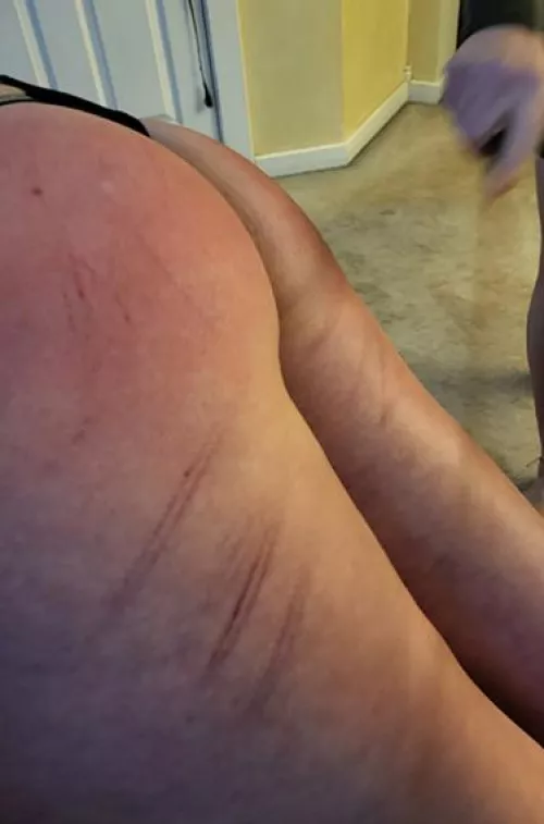 I cannot even begin to express the joy this slut and I both get from this :) by dolphinguy_2000