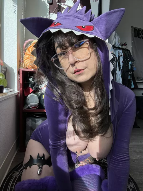 I couldn’t think of any good ghastly puns 😭 SOS [F] by m4rsm4rsm4rs_