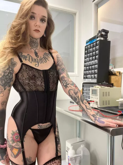 I got new lingerie 💕 by Corpsechick