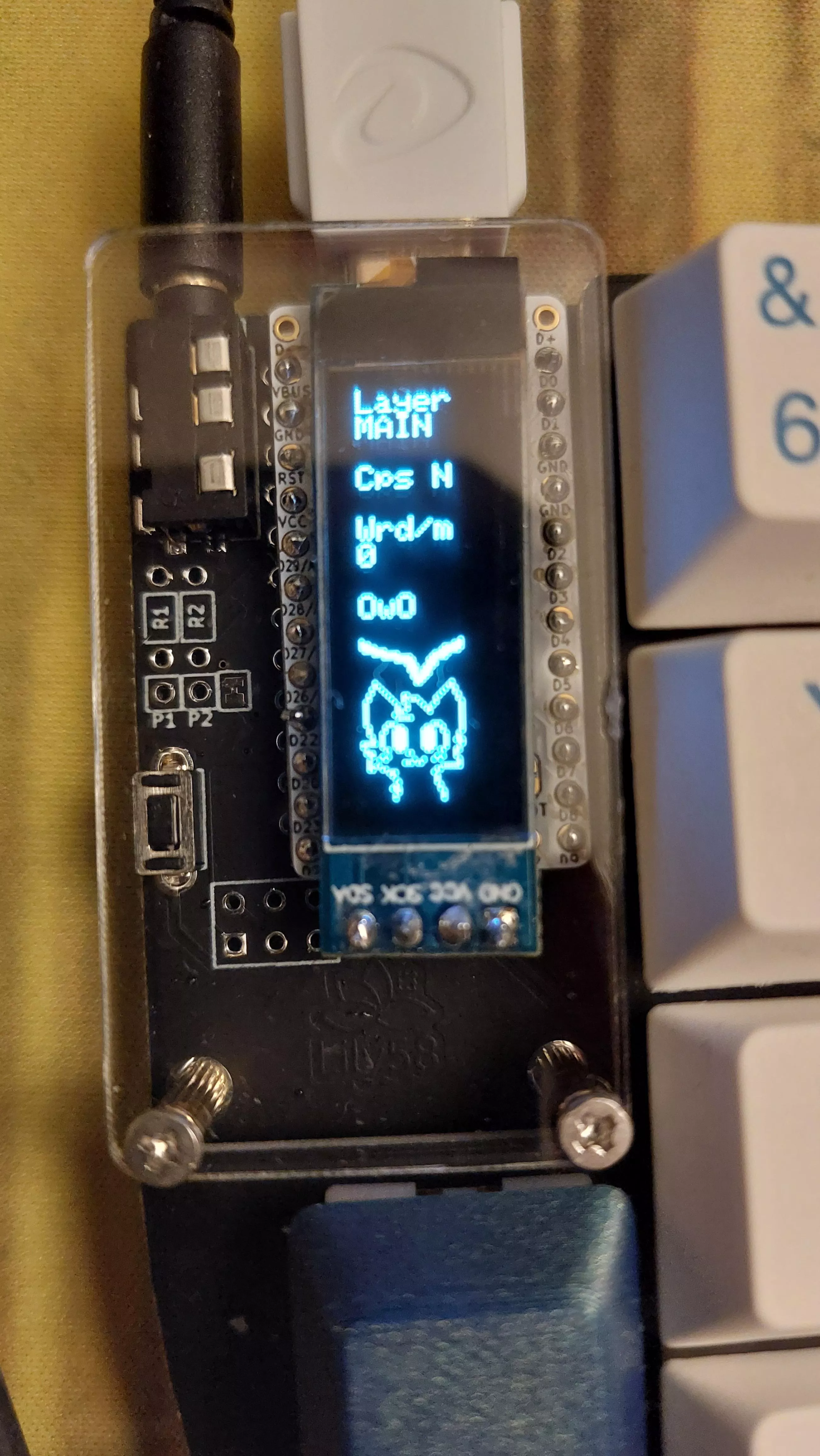 I got the OLED displays to work for my keyboard. Instantly knew what I wanted to put on it posted by baksoBoy