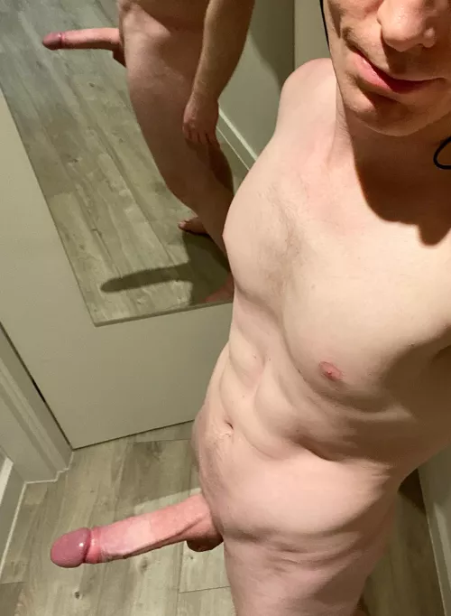 I should be more confident... But no one usually gets to see this 😅 by Sp1cy_encunter