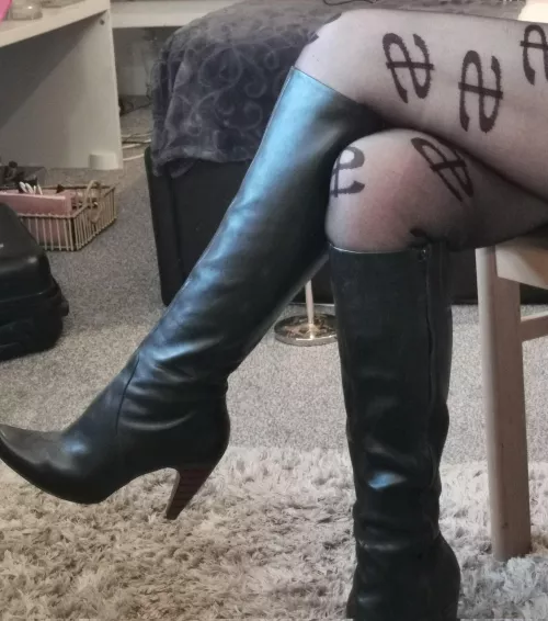 I should make You Shoot Your Pathetic Little Loser Load All over My Boots, Just so i can make you Lick it Up, while Your Licking My Boots Clean. by GoddessForteBlonde