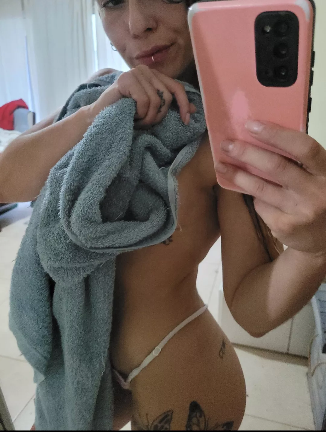 I'll be waiting for you after a good shower posted by siasweet