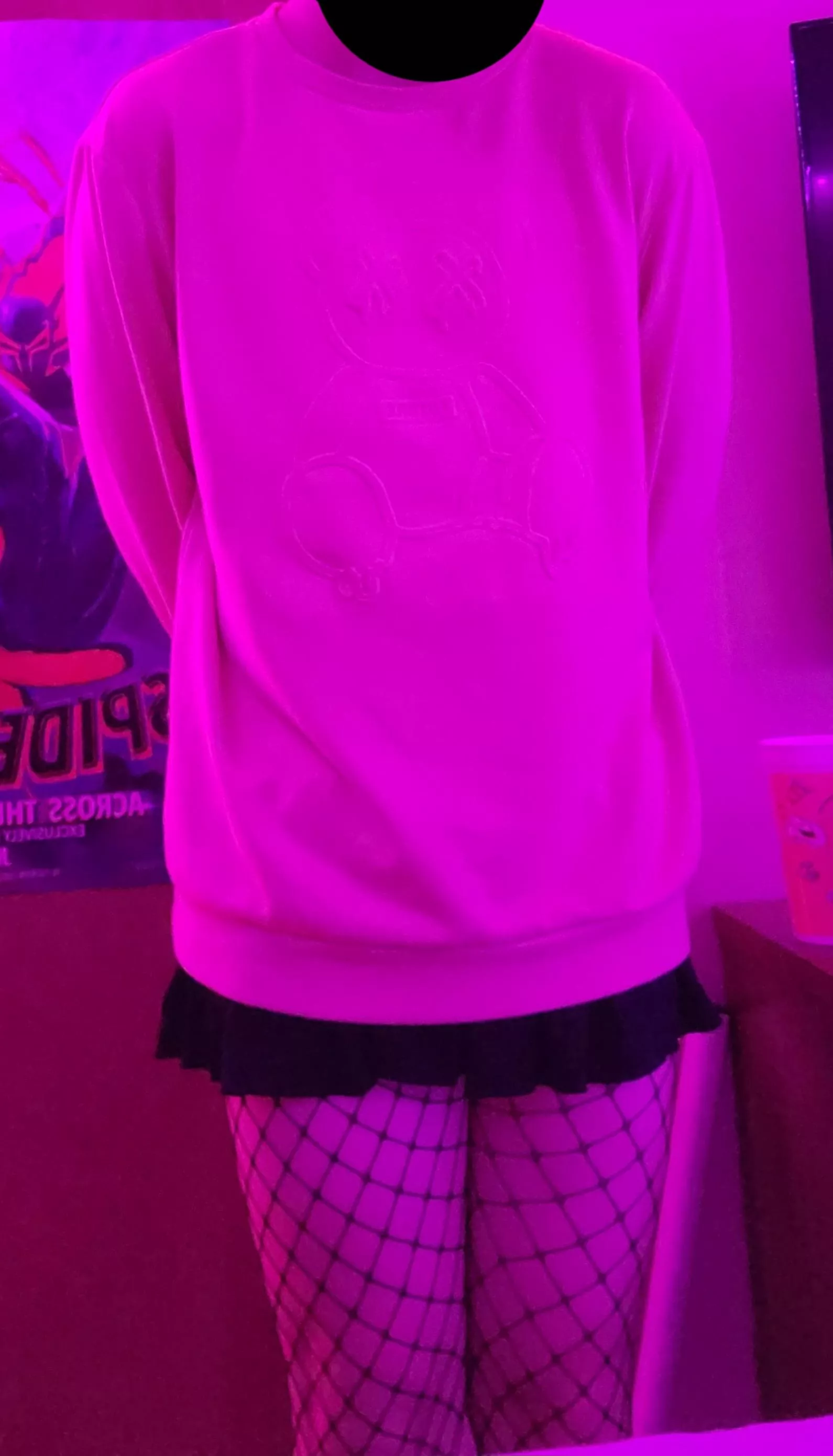 I'm soo bored :3 posted by MeowNoFemboy