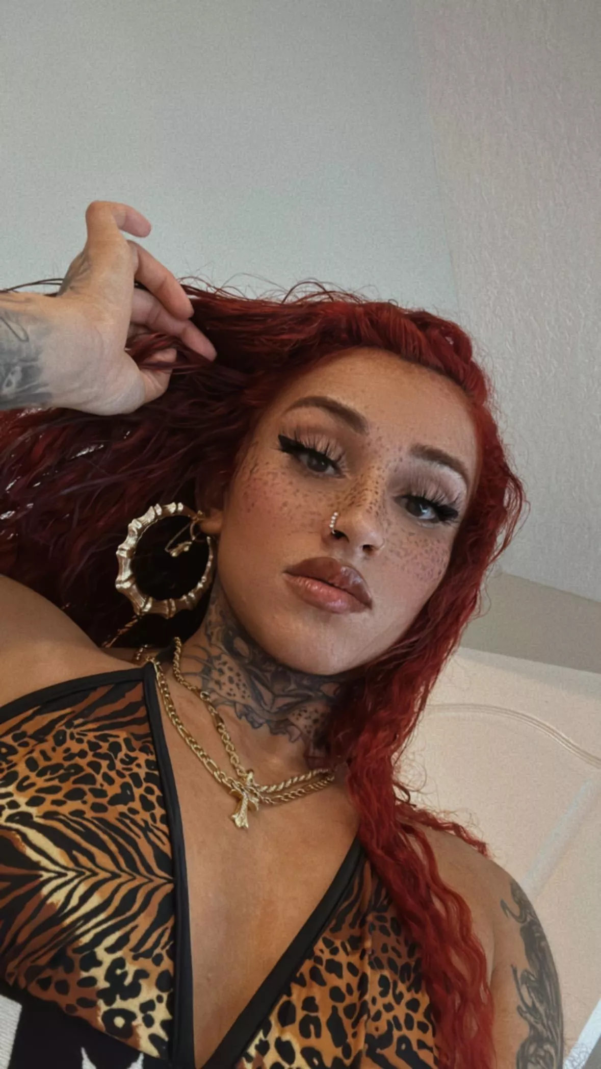 [IRTR] Freckled girl craving to get her pussy ate out posted by Alexia_Richard