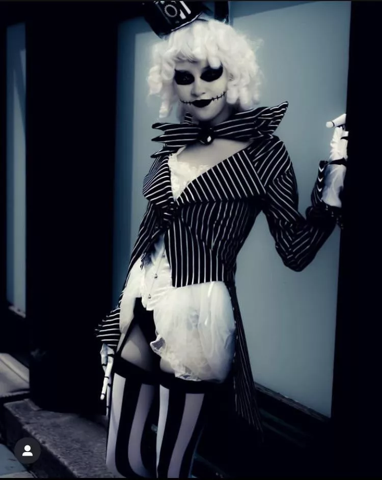 Jackie Skellington by Kelsey Cleaver posted by PictureSpirited