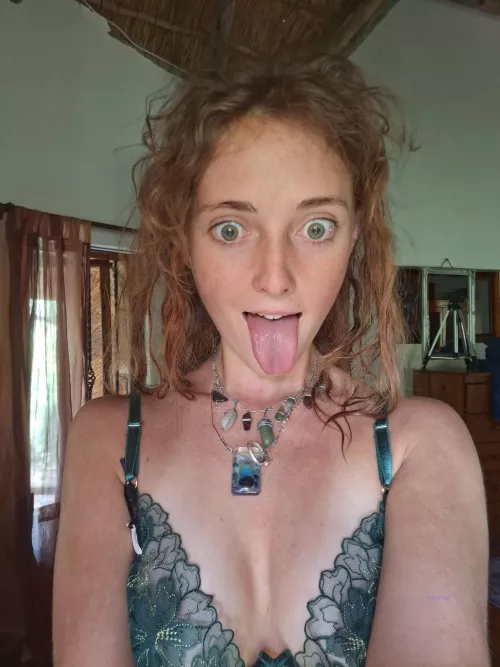 just chillin in my fav lacy bra, waiting for some company rn ;) by arganai