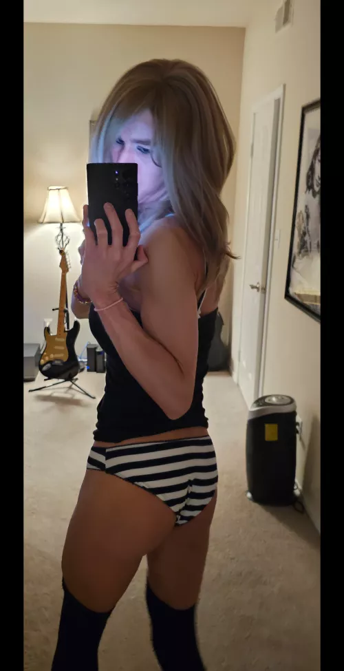 Just having fun by KellyKat32