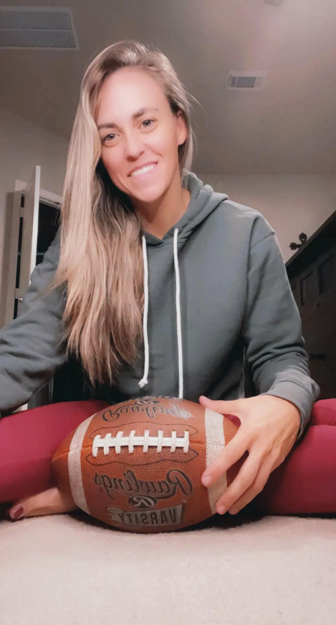 Let's watch together! {f} posted by BikiniSquats