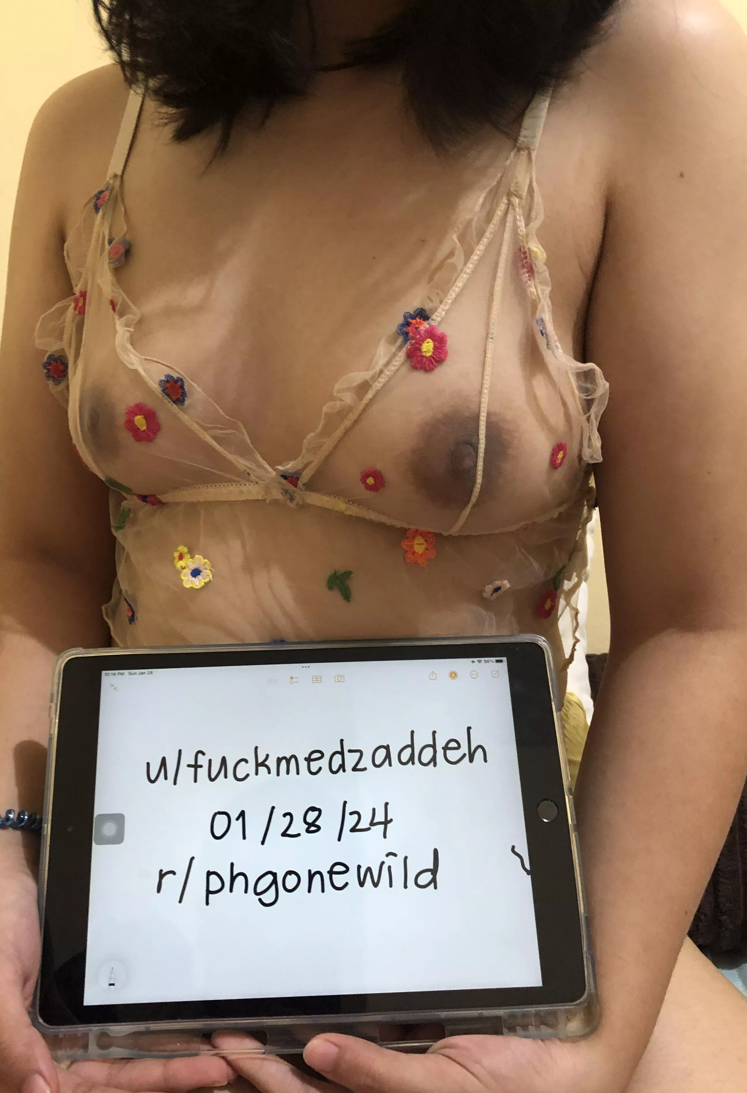 Please verify meee (F) posted by fuckmedzaddeh