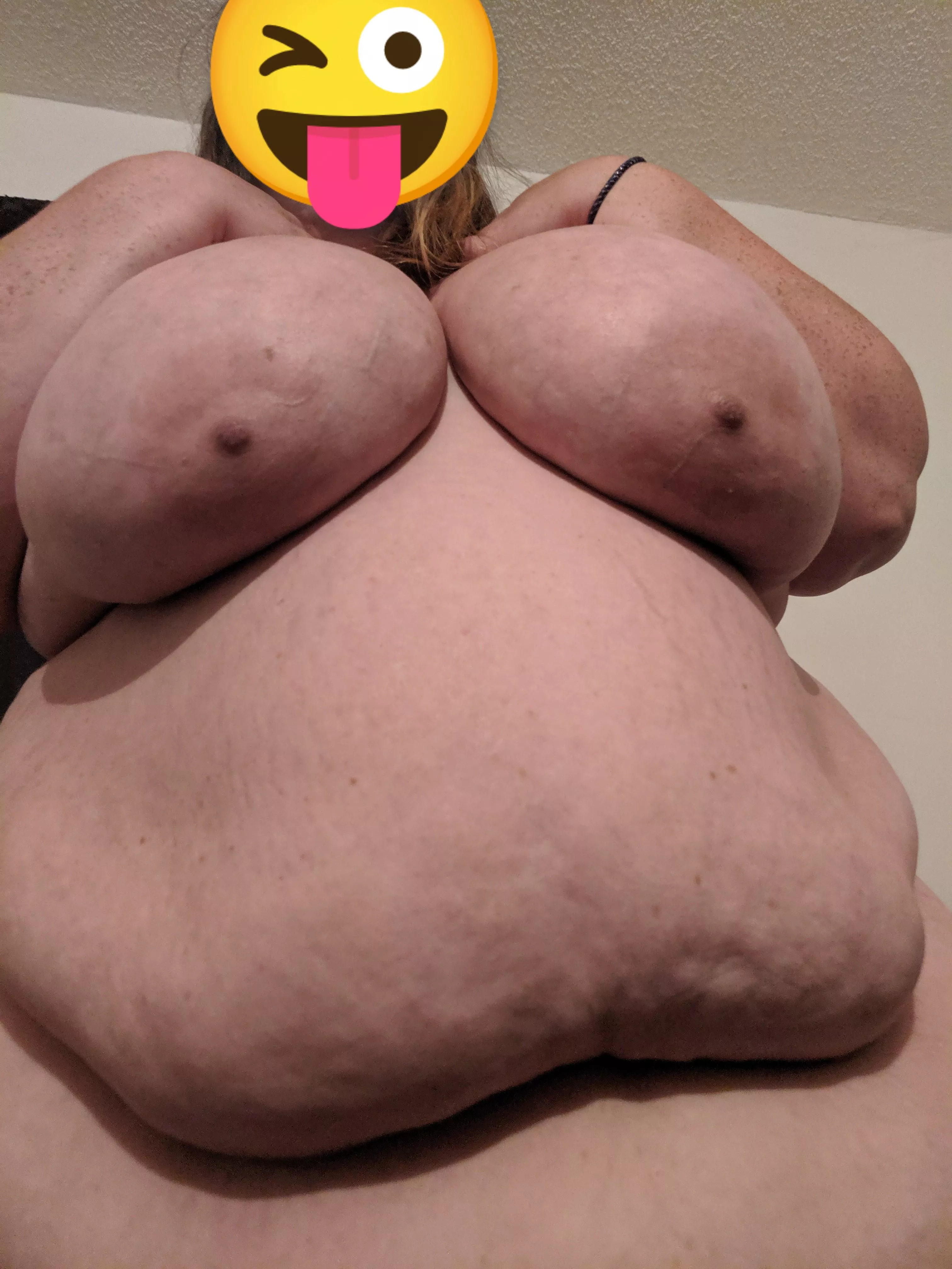 Suck on my nips? posted by plus_sized_4fun