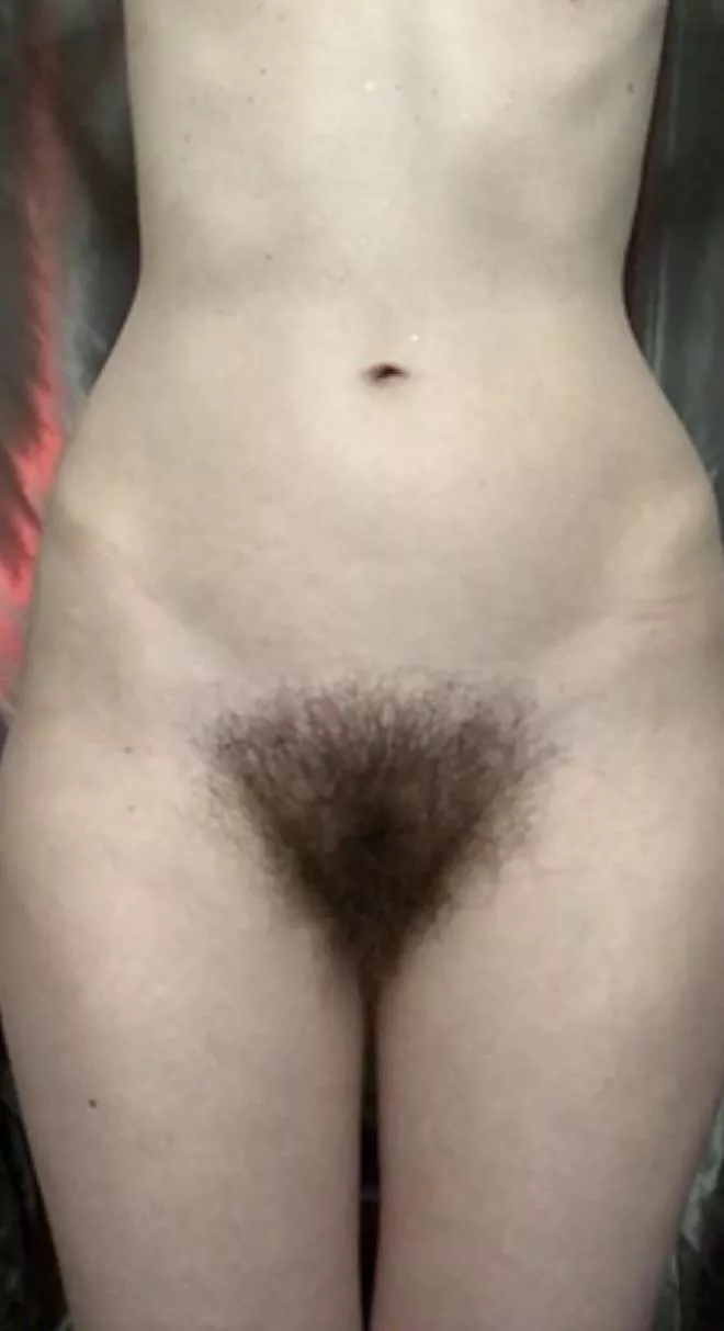 Wearing my rug only! posted by Manicpixiepanties