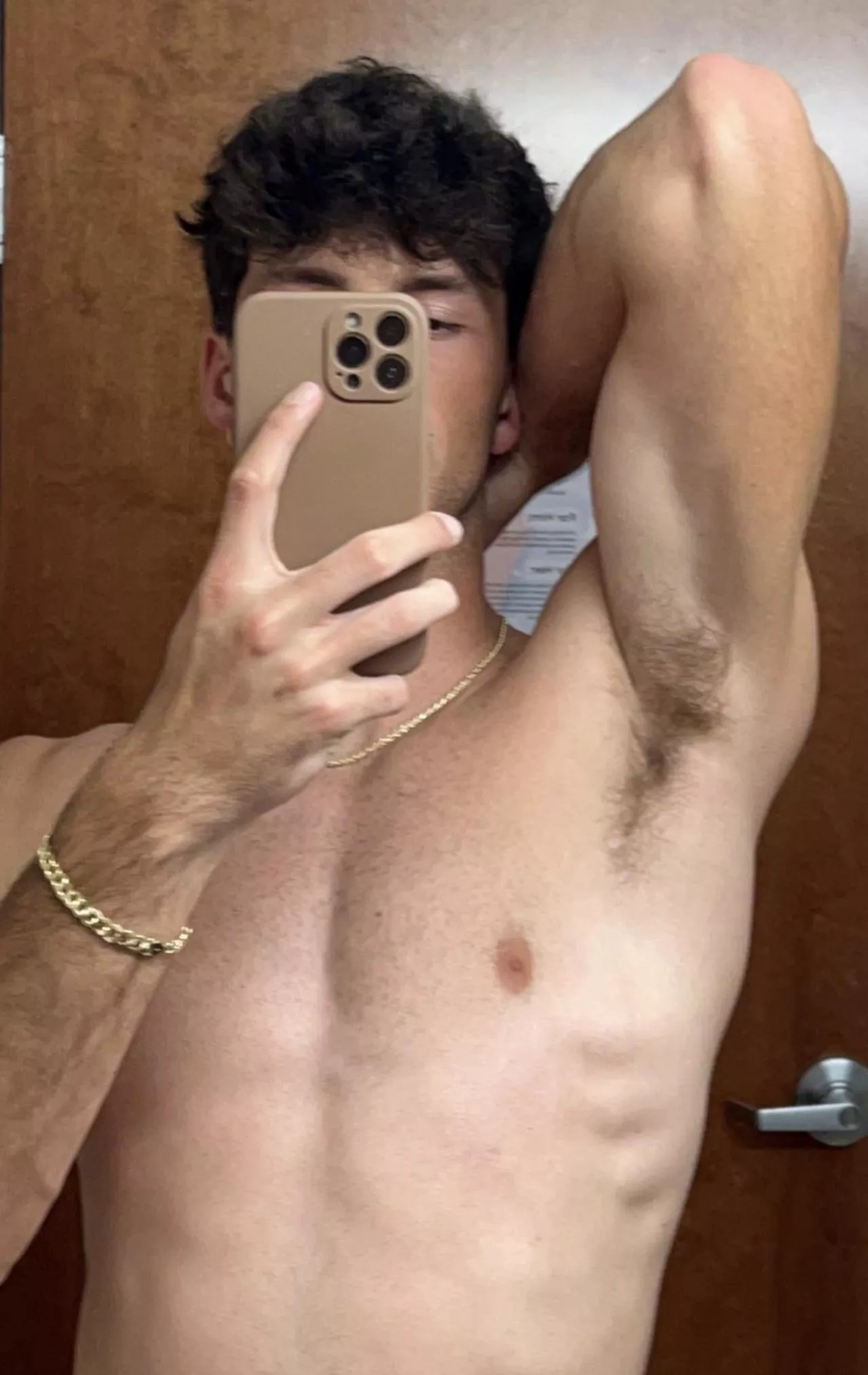 Well, it’s not gonna lick itself bro posted by FlexWithMeBro