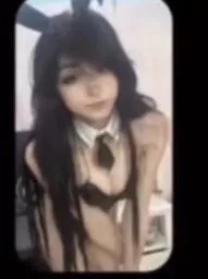 Who is the girl here? posted by D3rpyPug_10