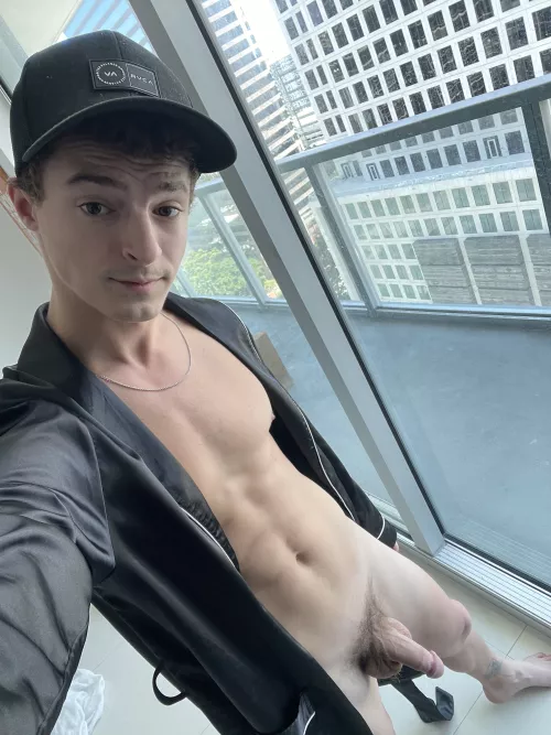 Who wants to come HANG with me? 😉 by jaykehere