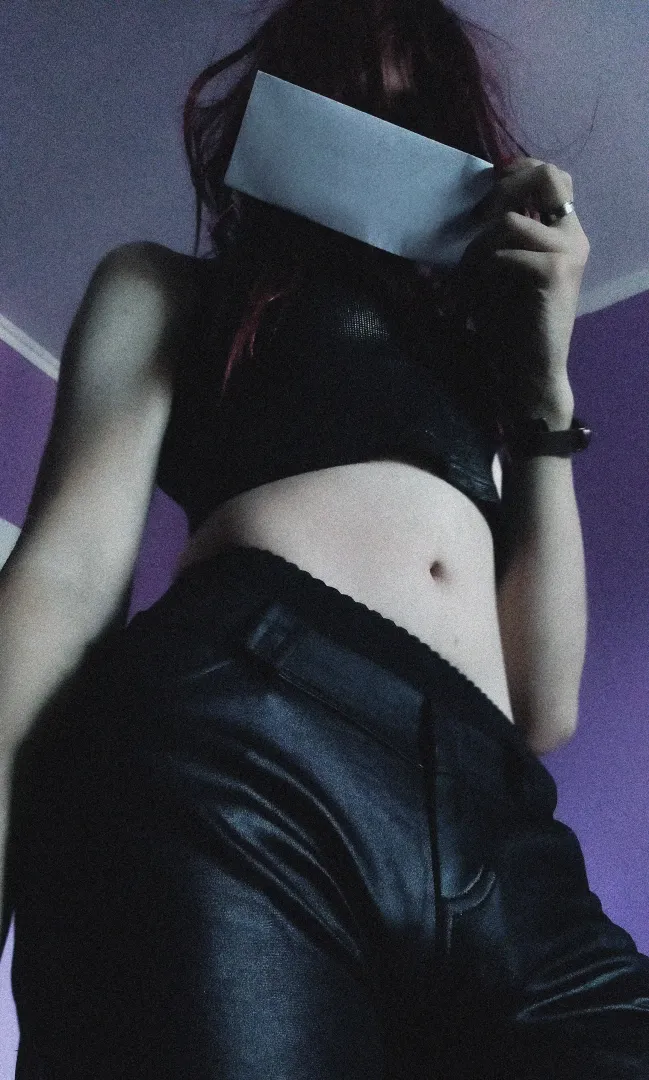 Would you go on a date with me if I wore this? by superuser656