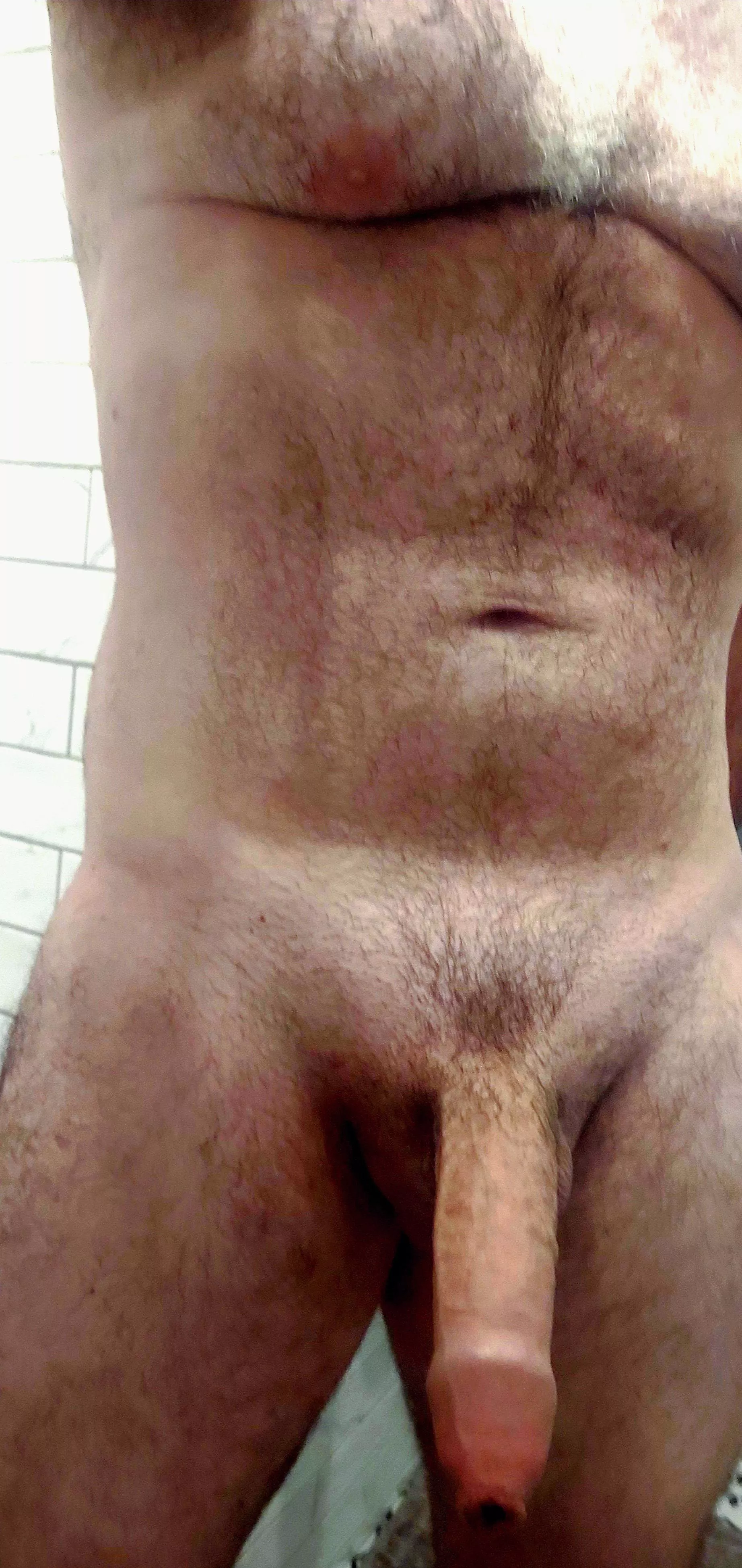 Would you let this 46 yr old dad fuck you raw? (46) posted by notimezone08