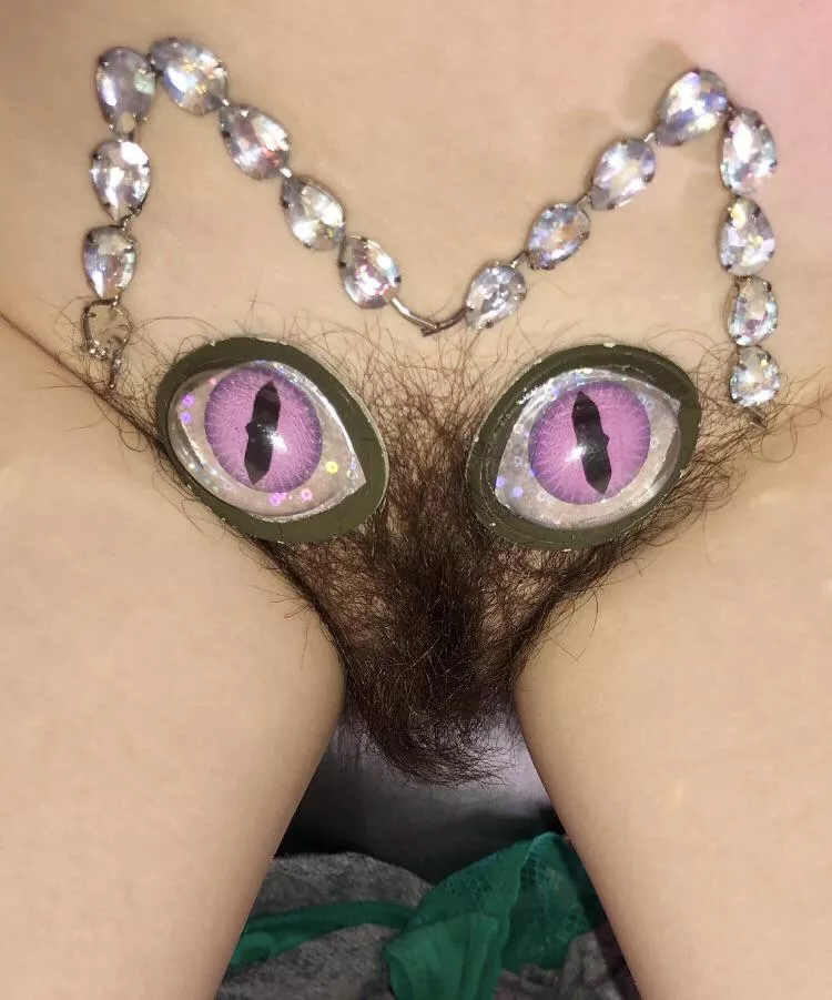 Would you like to pet my pussy? by Manicpixiepanties