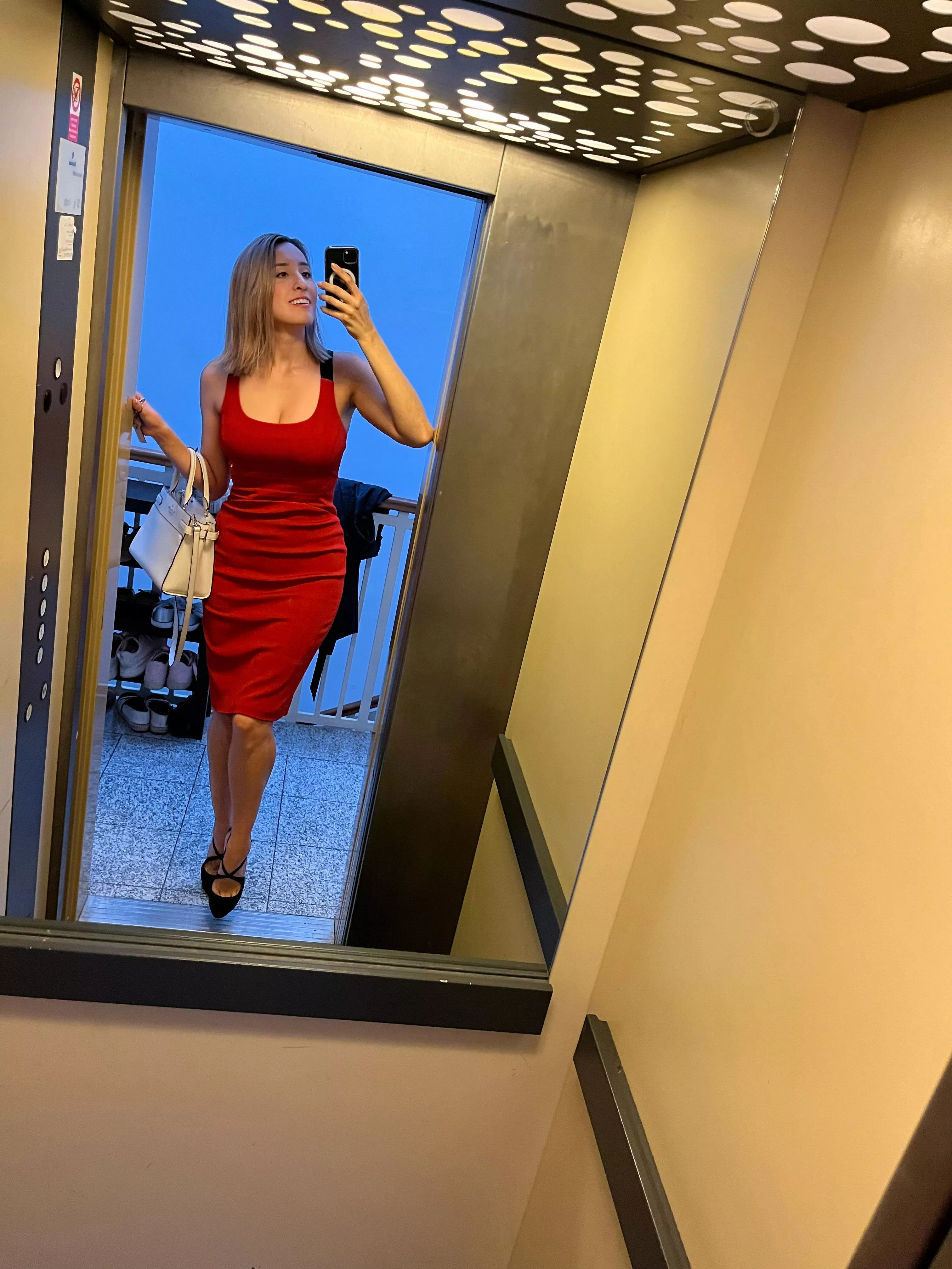 Your favourite PhD student and sexcoach there. How are you today? posted by Sexcoach_Katherine