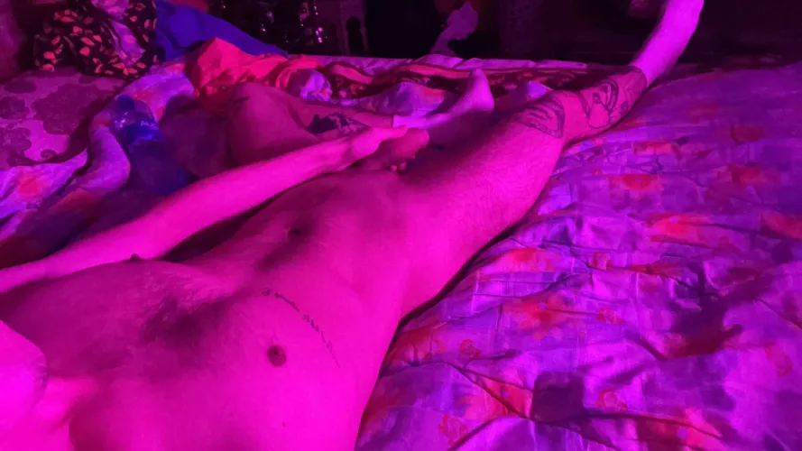 22, u have biceps or abs or big dick. Sc: sssibiro by Traditional_Mess_951