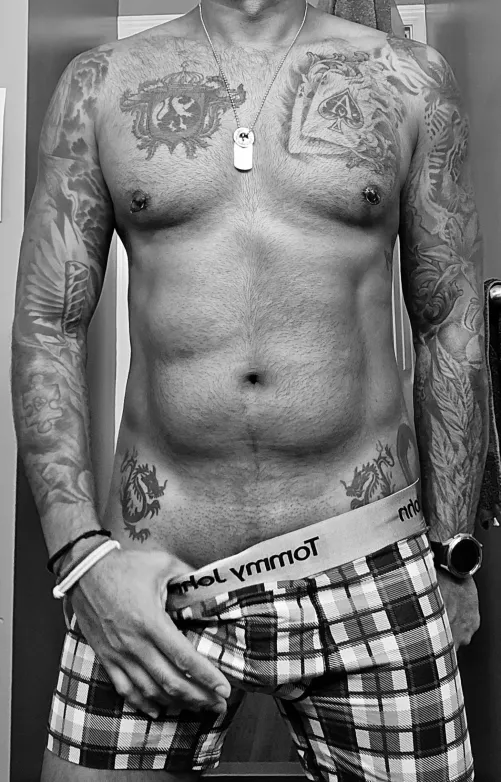 A picture is worth 1000 words, what does this one tell you [42] by Askmeanything40