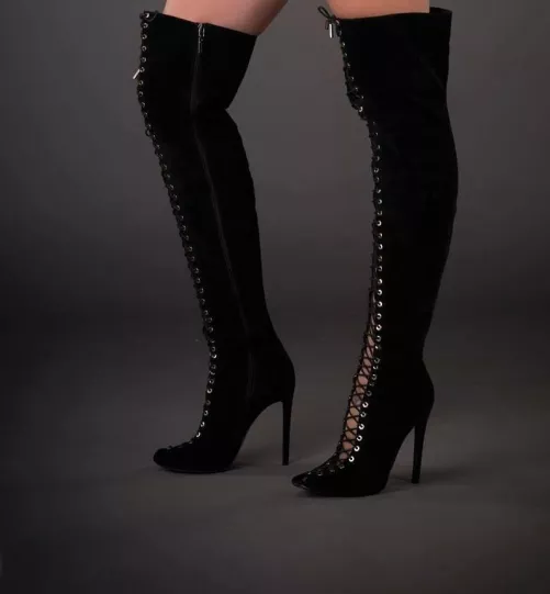 All lace up by theinkedsiren1