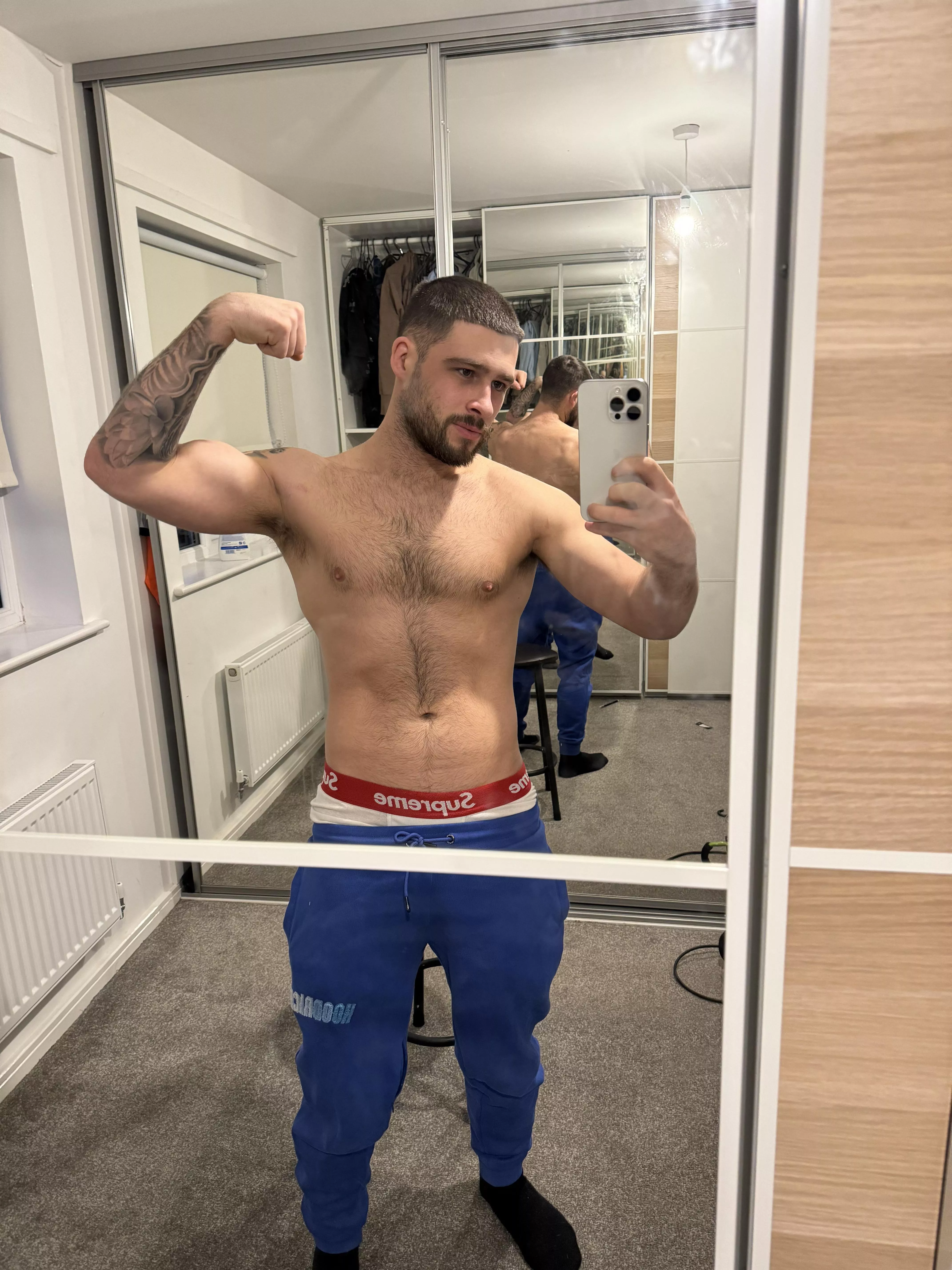 Another chest hair photo 😀 posted by joshjdofficial