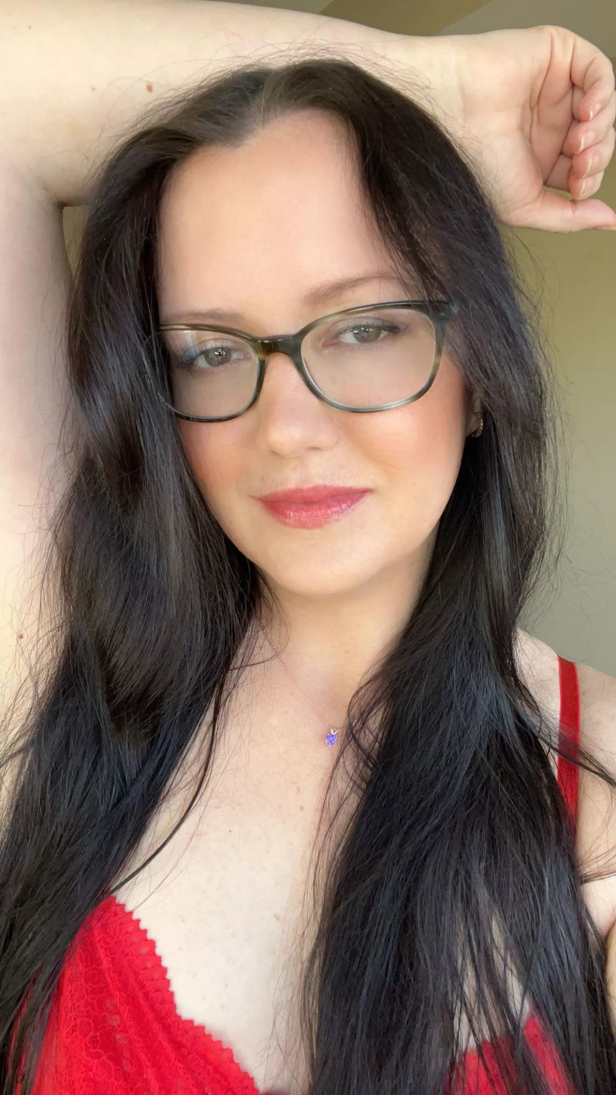 Bet this milf can teach you a thing or two posted by Swift_jennis8