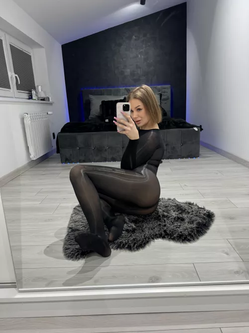 Do you like my nylon suit? by BoginiSonia