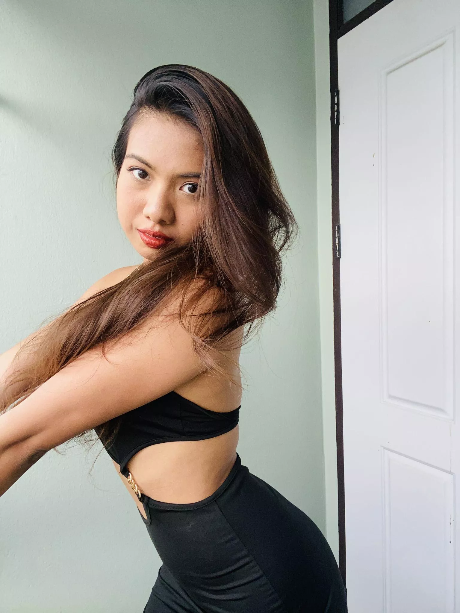 Feeling lonely tonight... posted by FriendlyPreference23