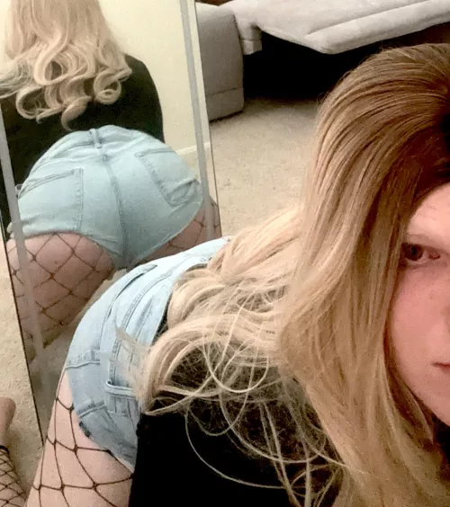 First time CDing by Sissybubblebuttxo