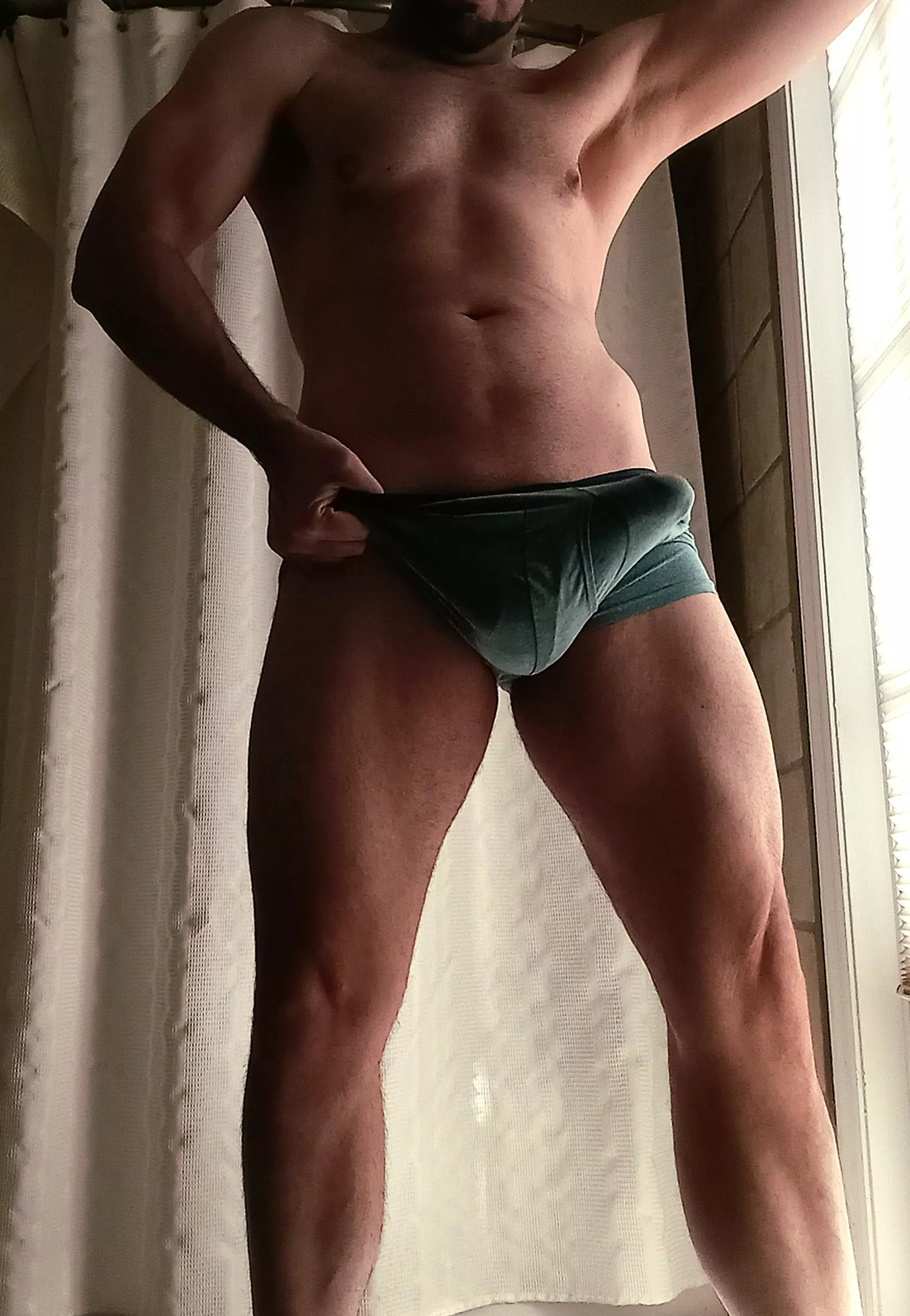 Getting in that mood posted by ltnbull305