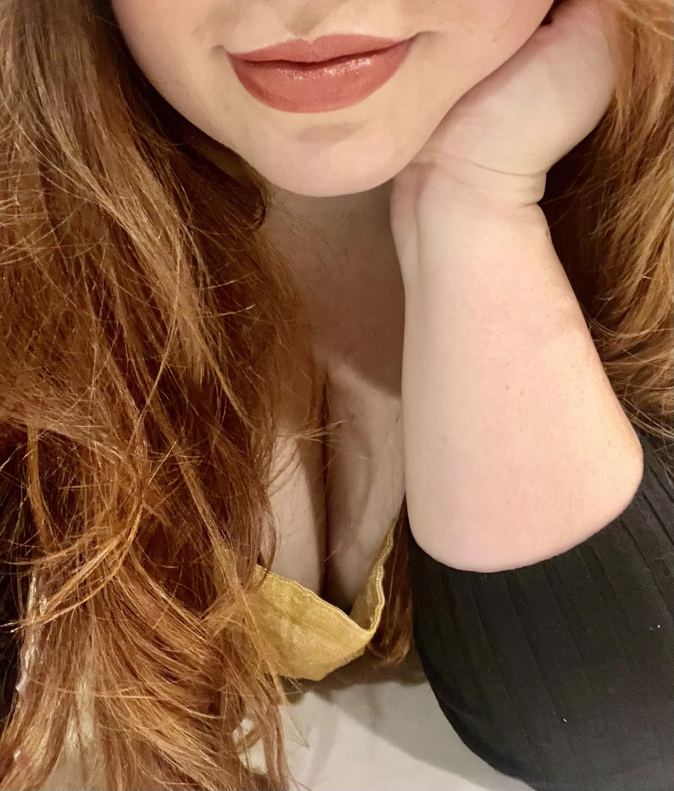 Hope you’re having a wonderful Monday 😘 posted by misspeachperfect