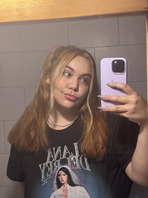 hot or cute by honeyhotgirl