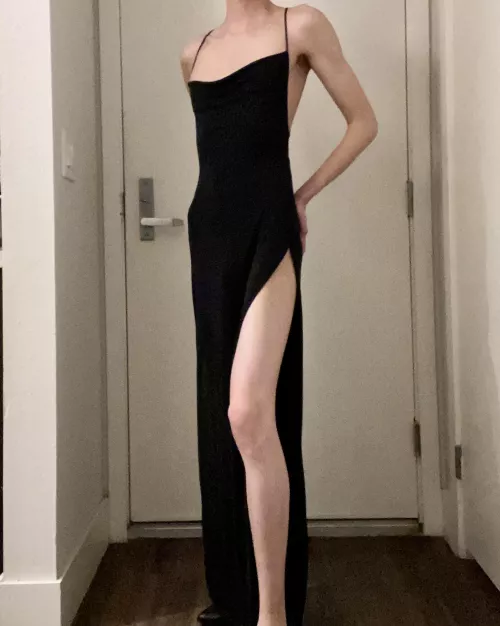 I got myself another slim-fit dress. The only drawback: my lack of chest lol by EntertainerFew403