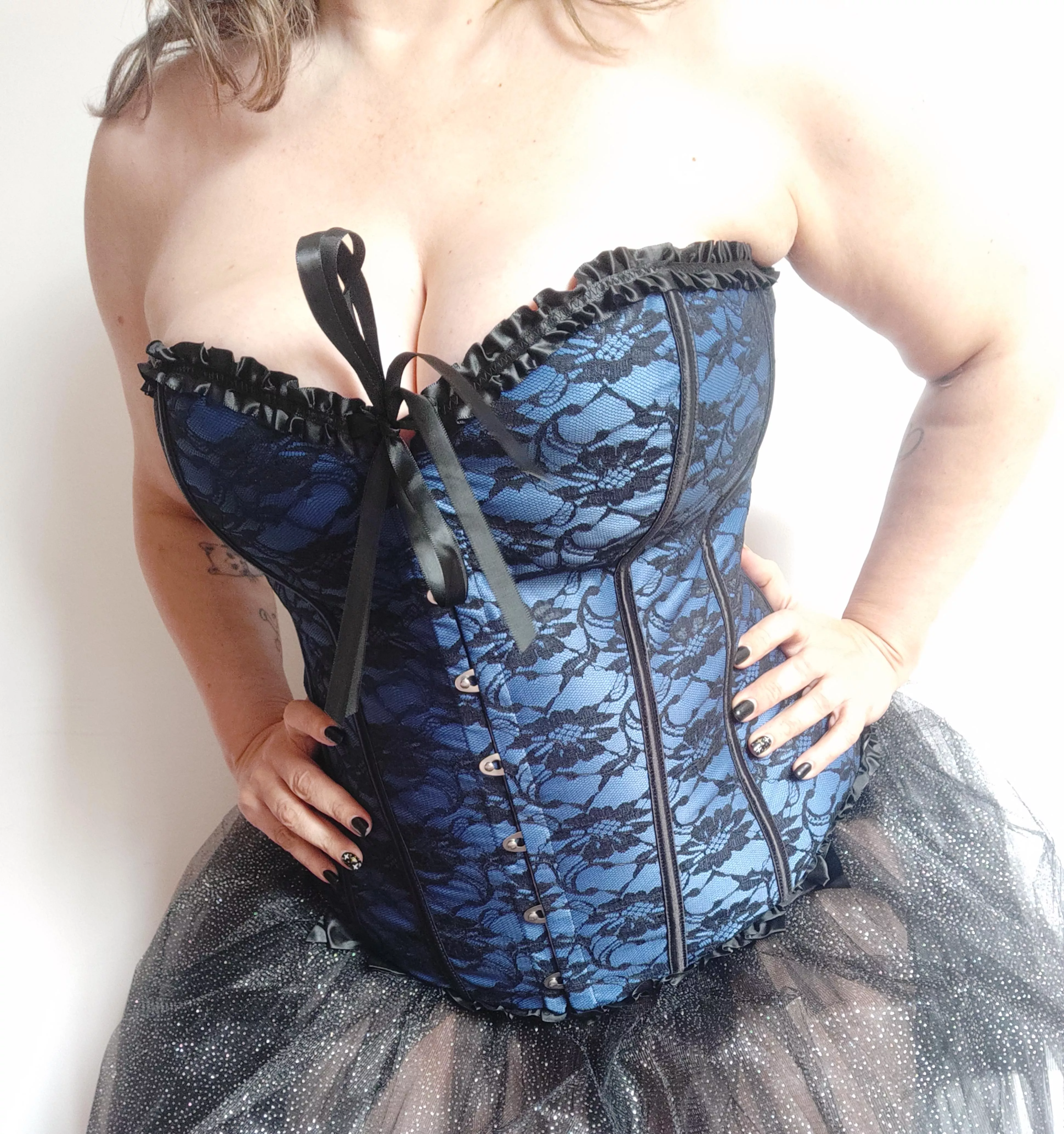 I love my new corset posted by Prickly-Blossom