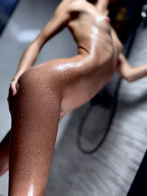 I love the combination of oil and water by la_skinny