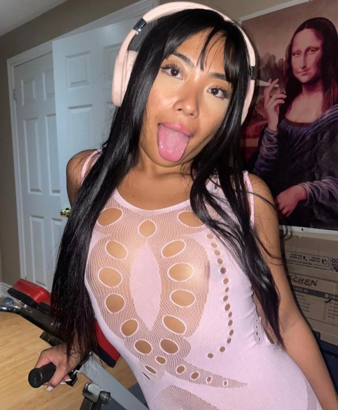 i need loads of cum in my tiny little asian mouth, its open now... posted by asiandolldesires