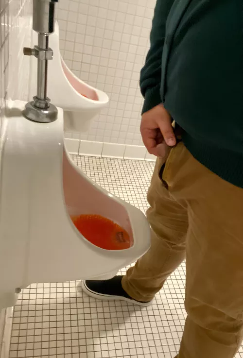 if the man who very obviously peeked at my dick from the next urinal over is reading this i hope you enjoyed the view buddy 👍 by jccubb