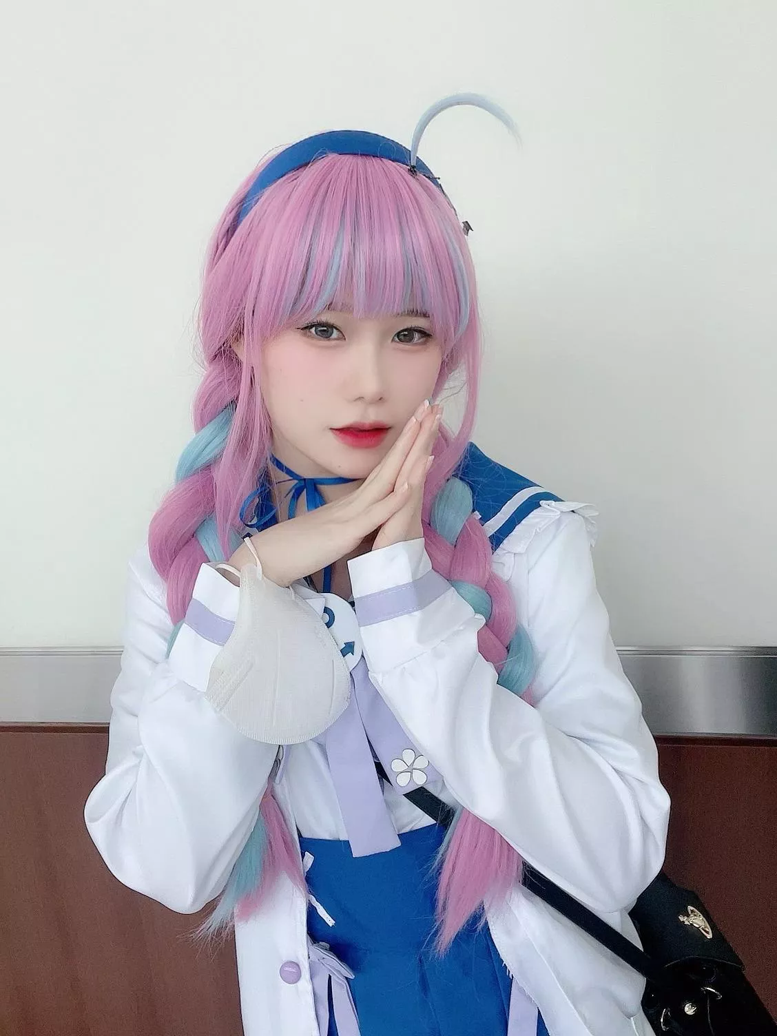 Looking pretty in pink posted by PhotoWorth