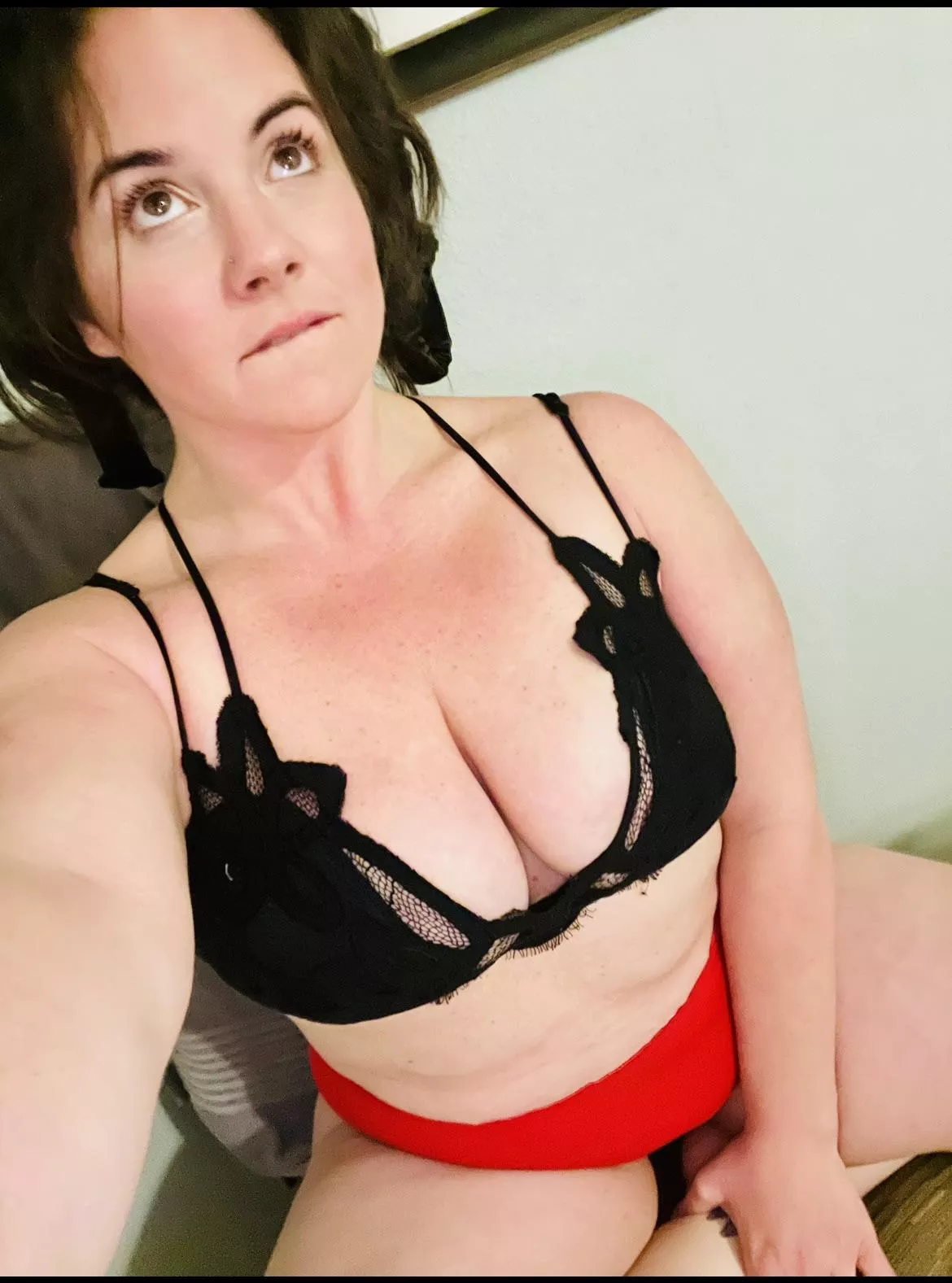 Mommy needs a time out posted by HelloLanna_XO