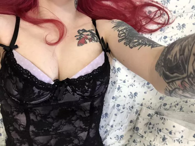 mommy wants to cuddle :) by VanessaEstelle