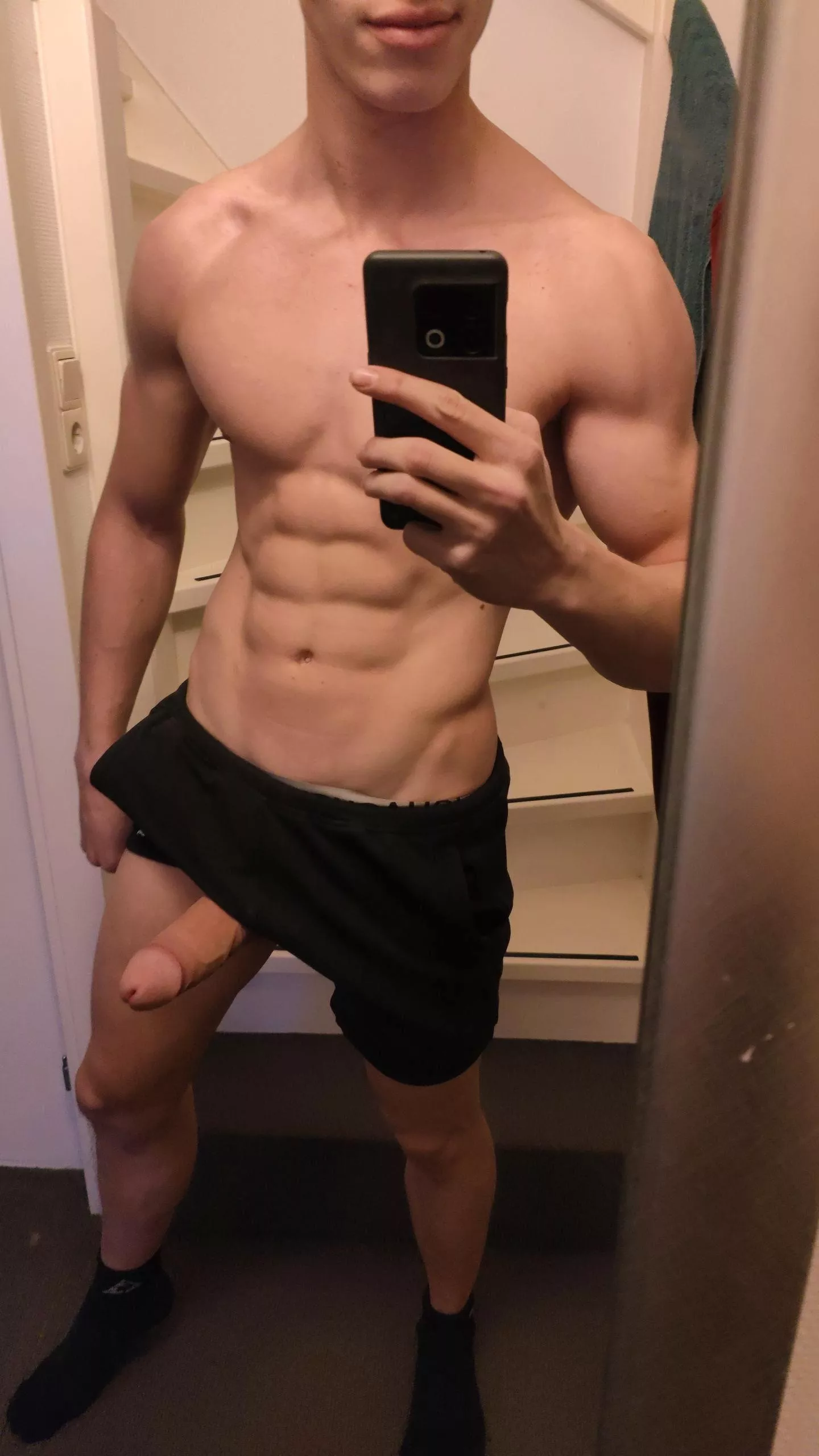 Mondays are so hard posted by OwCo010