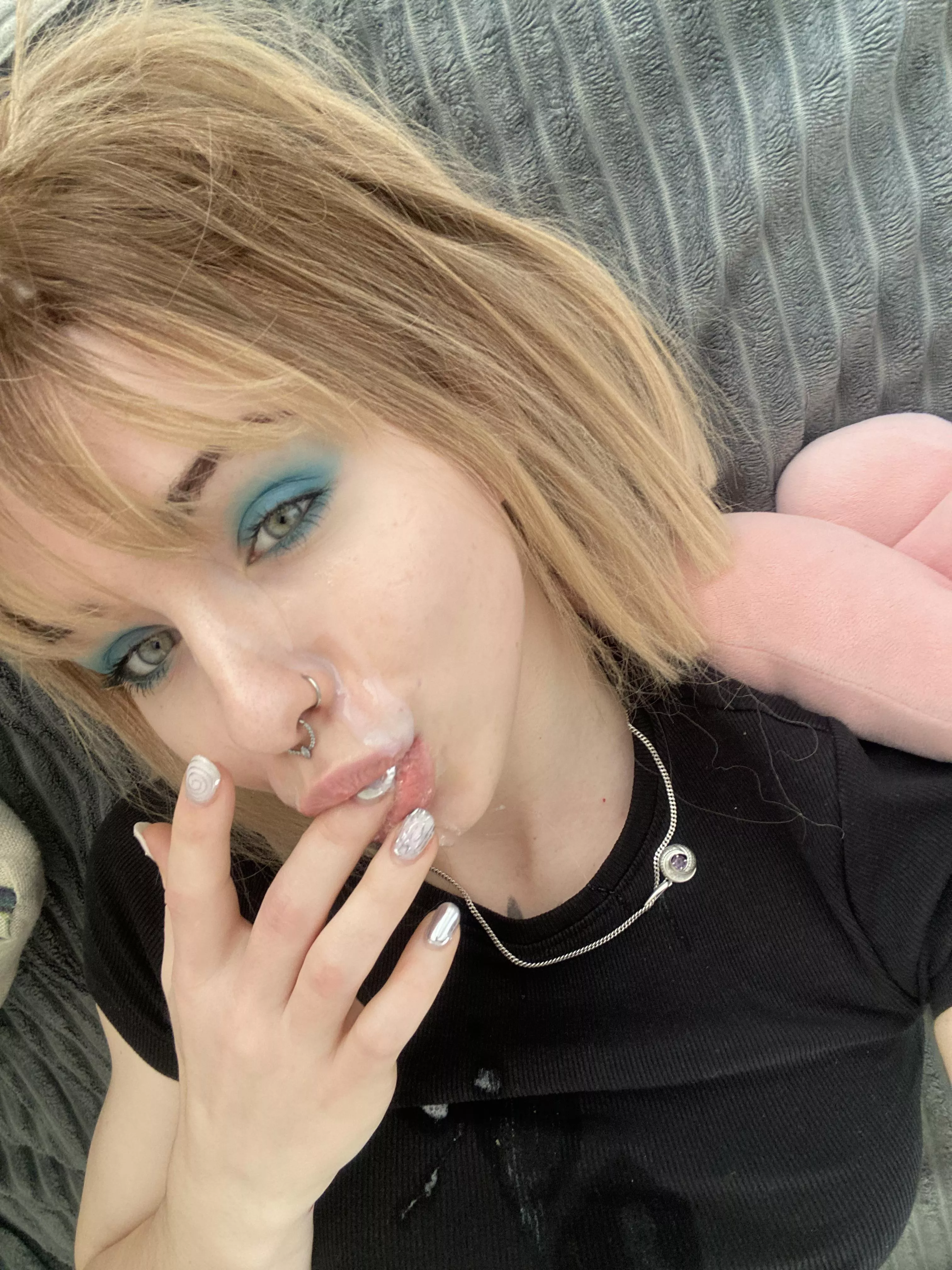 Oops, have to lick it clean posted by keysipurple