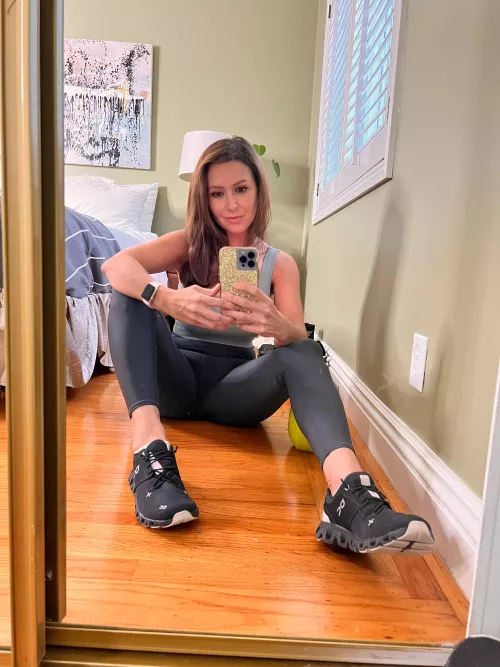 Preworkout selfie by DisagreeableC