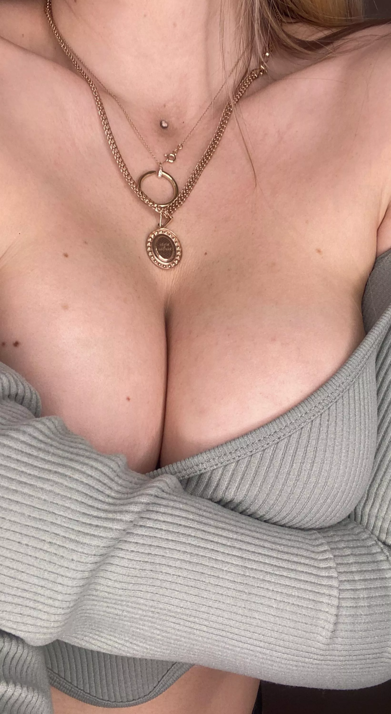 showing you my boobs is always fun posted by bituls
